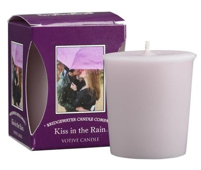 Świeca zapachowa Kiss in the Rain 56 g Bridgewater